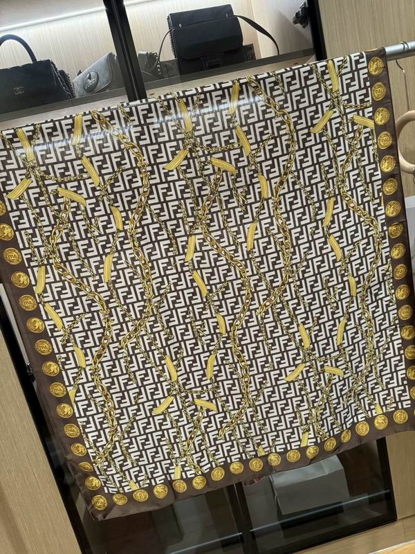 Fendi silk scarf 180X90cm E030122